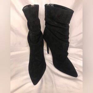ODA Women’s Black Faux Suede Stiletto Pointed Toe Ankle Bootie Size 8